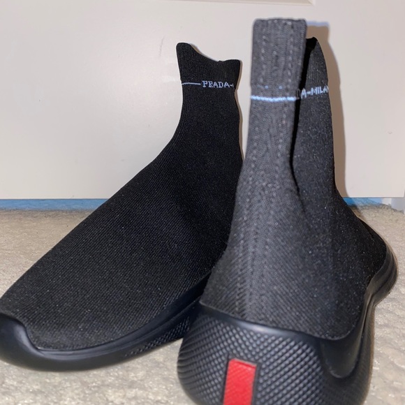 🔥 🔥 AUTHENTIC PRADA KNIT SNEAKERS 👟 - Picture 3 of 12